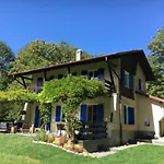 Guesthost - In The 5 Kilometres From Vila Bellagio