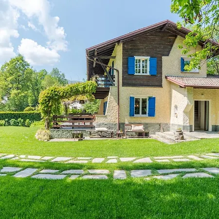 别墅 Guesthost - In The 5 Kilometres From