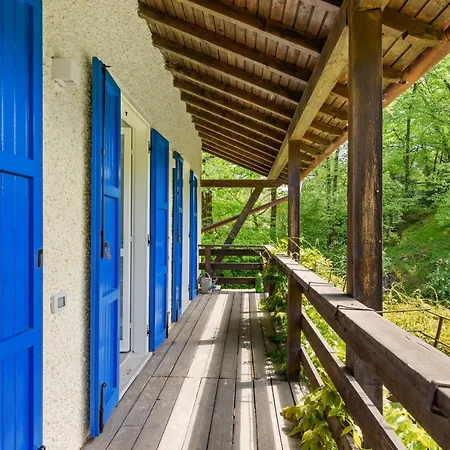 빌라 Lovely With Huge Garden Surrounded By Nature