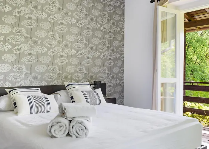 Villa Guesthost - In The 5 Kilometres From *