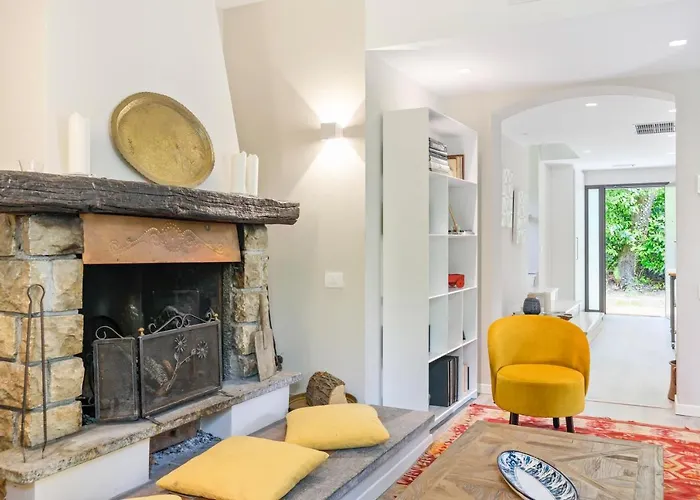 Villa Guesthost - In The 5 Kilometres From