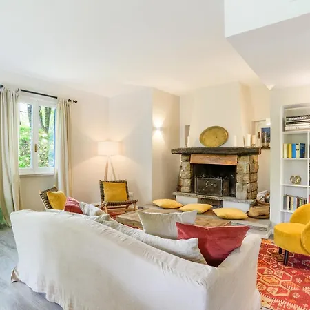 Βίλα Guesthost - In The 5 Kilometres From Μπελάτζιο