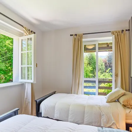 Guesthost - In The 5 Kilometres From Βίλα *